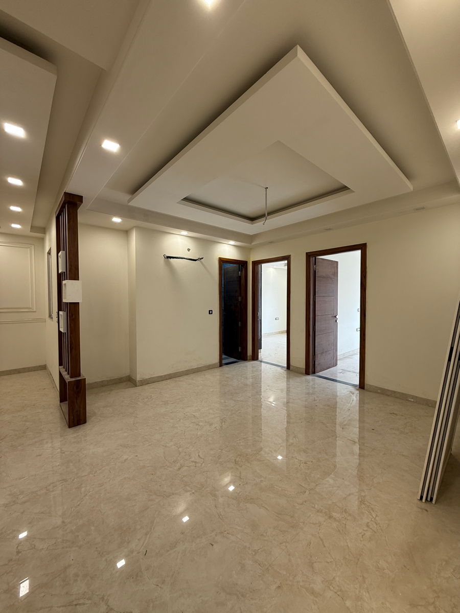3 BHK + Pooja Room,Servant Room,Study Room,Extra Room Builder Floor For Sale in Sector 28