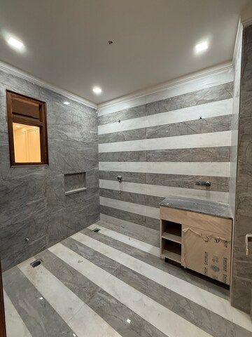 Attached Bathroom in 3 BHK Builder Floor at Sector 28 – for Sale