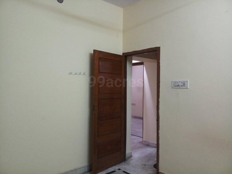 Room, rt nagar 2 Bedroom 860 Sq.Ft. Independent House In Rt Nagar Bangalore 8718627