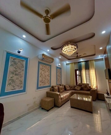 Living Room in 2.5 BHK Builder Floor at Sector 34 – for Rent