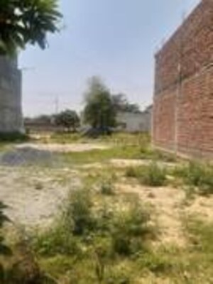  Plot For Sale in Girp Society, Dlf Ankur Vihar