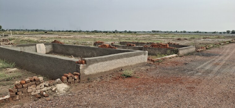 undefined, jewar  110 Sq.Yd. Plot In Jewar Greater Noida 8718695