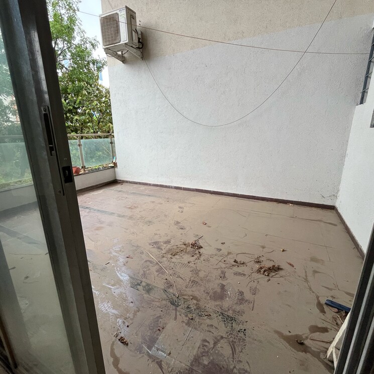 Balcony, baner 3 Bedroom 1945 Sq.Ft. Apartment In Baner Pune 8718847