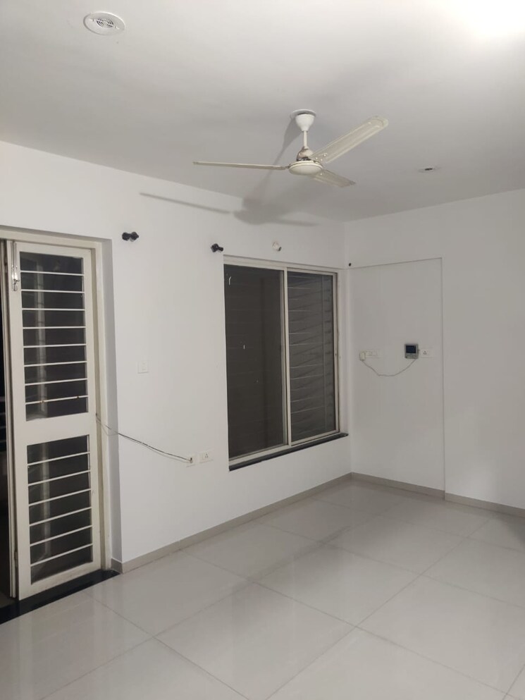 Room, kolte-patil-life-republic-r-10 1 Bedroom 430 Sq.Ft. Apartment In Hinjewadi Pune 8718773