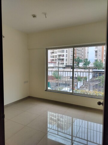 Room in 1 BHK Apartment at Kolte Patil Life Republic, Hinjewadi – for Rent