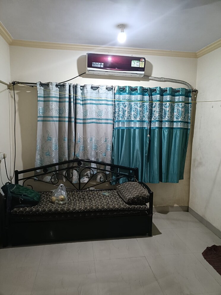 Living Room, goregaon east 1 RK 330 Sq.Ft. Apartment In Goregaon East Mumbai 8718935