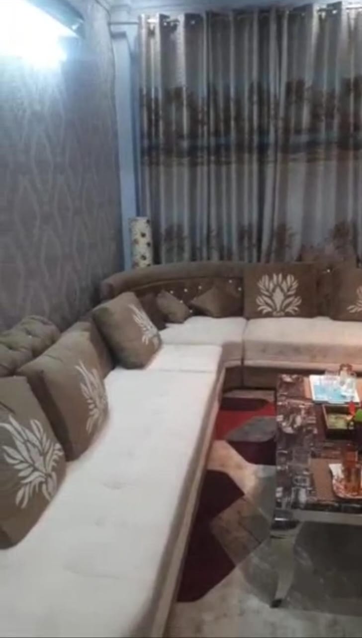 5 BHK + Study Room Independent House For Sale in Sector 4