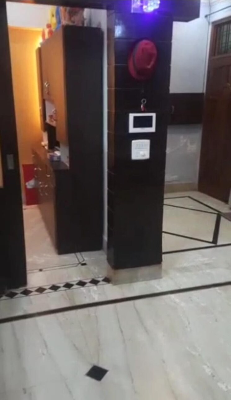 undefined, sector 4 5 Bedroom 1233 Sq.Ft. Independent House In Sector 4 Gurgaon 8719028