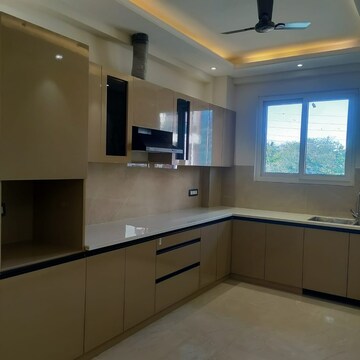 Kitchen in 3 BHK Builder Floor at Sushant Lok 2, Sector 57 – for Sale