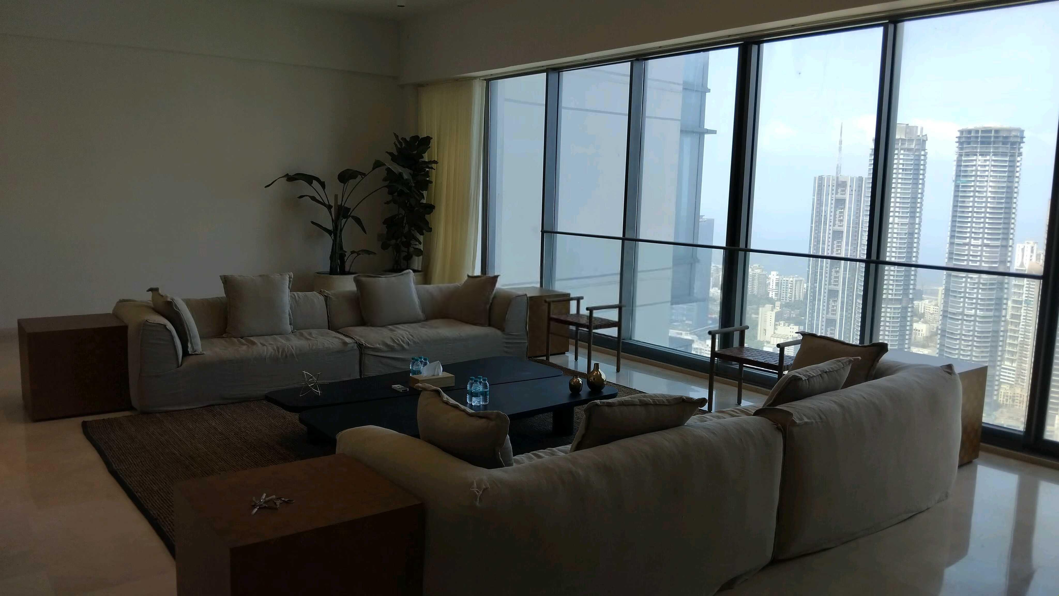 5 BHK + Pooja Room,Servant Room Apartment For Rent in Rustomjee Crown