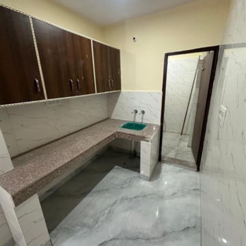 Kitchen in 1.5 BHK Villa at Sector 21 – for Rent