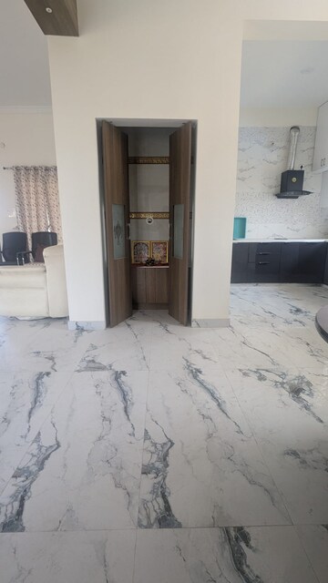 6+ BHK Villa For Sale in Lb Nagar