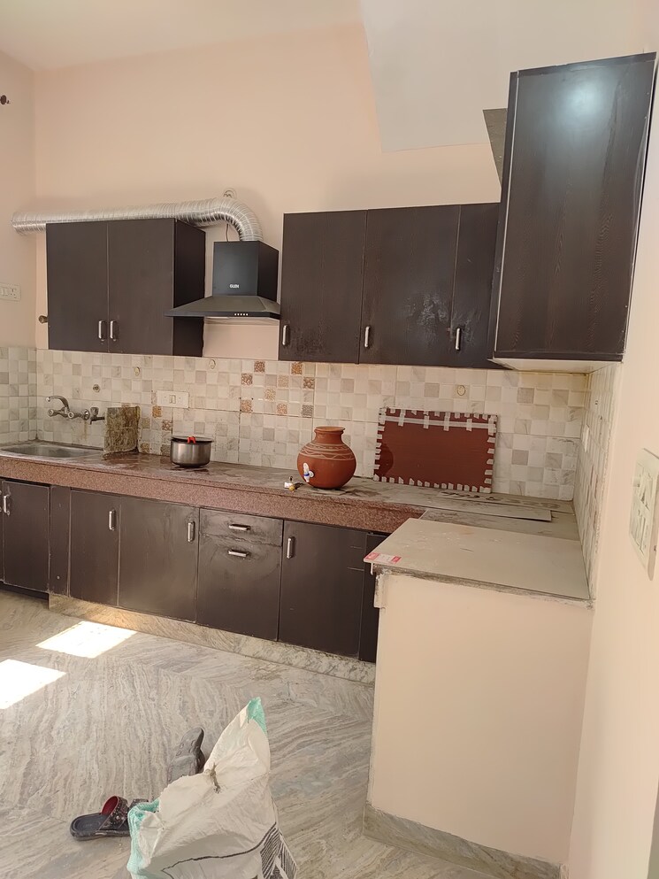 Master Bedroom, tulip-mall 2 Bedroom 200 Sq.Mt. Builder Floor In Sector 46 Noida 8719213