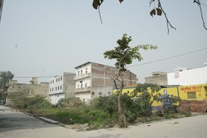  Plot For Sale in Vivek Vihar