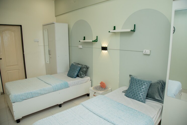 Bathroom, palm beach Pg For Girls In Palm Beach 8719207