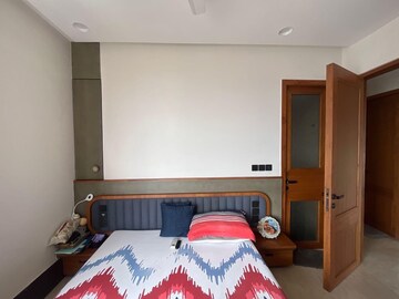 Bedroom in 5 BHK Apartment at Lodha The Park, Worli – for Rent