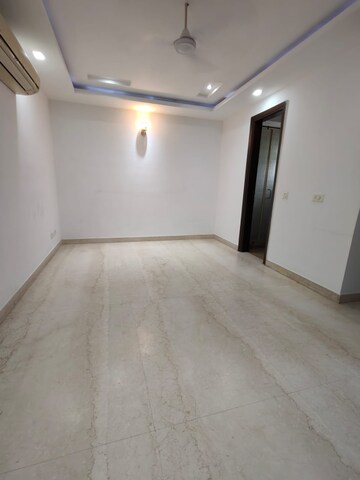 Room in 2 BHK Builder Floor at Chattarpur – for Rent