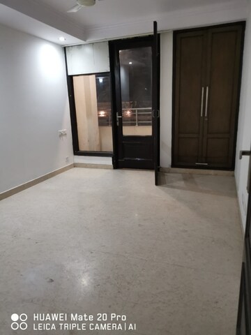 Room in 2 BHK Builder Floor at Chattarpur – for Rent