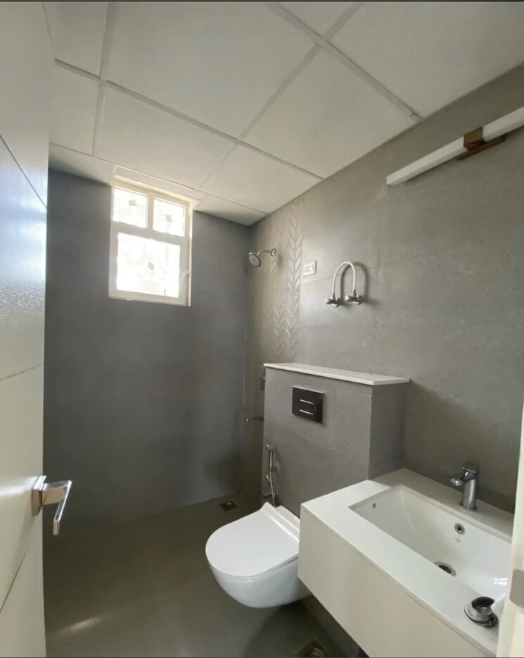 Bathroom, signature-global-city-92 3 Bedroom 1190 Sq.Ft. Builder Floor In Sector 92 Gurgaon 8708214