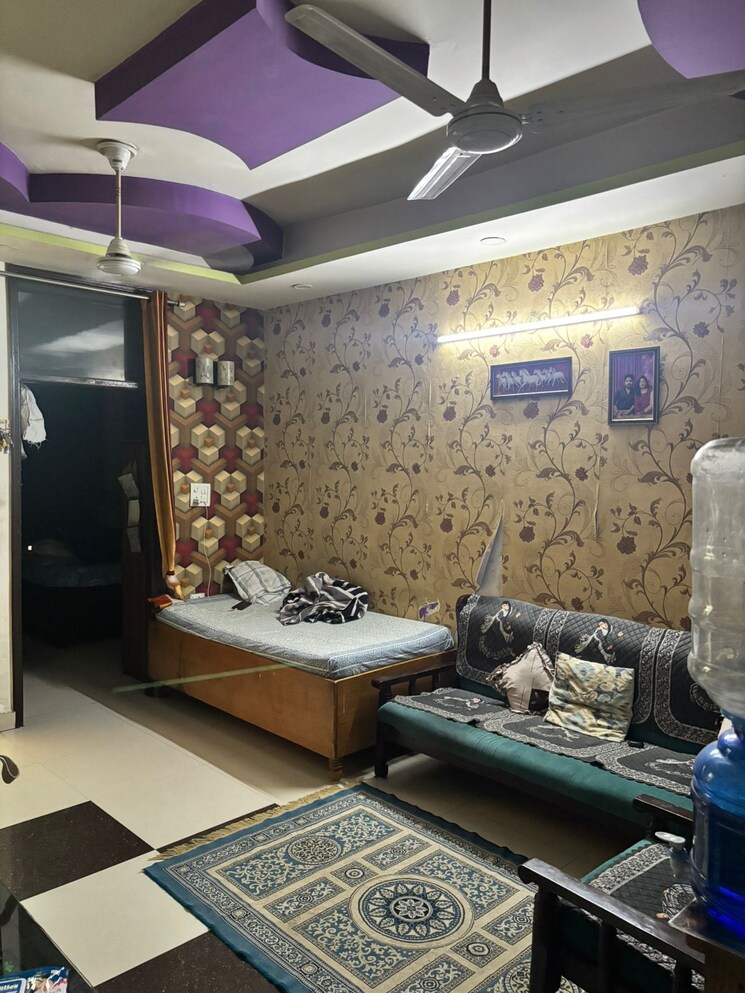 Living Room, sector 73 2 Bedroom 800 Sq.Ft. Builder Floor In Sector 73 Noida 8701298