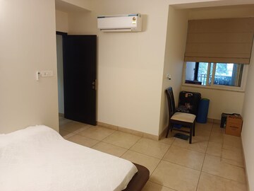 Bedroom in 3 BHK Apartment at Ajmer Road – for Rent
