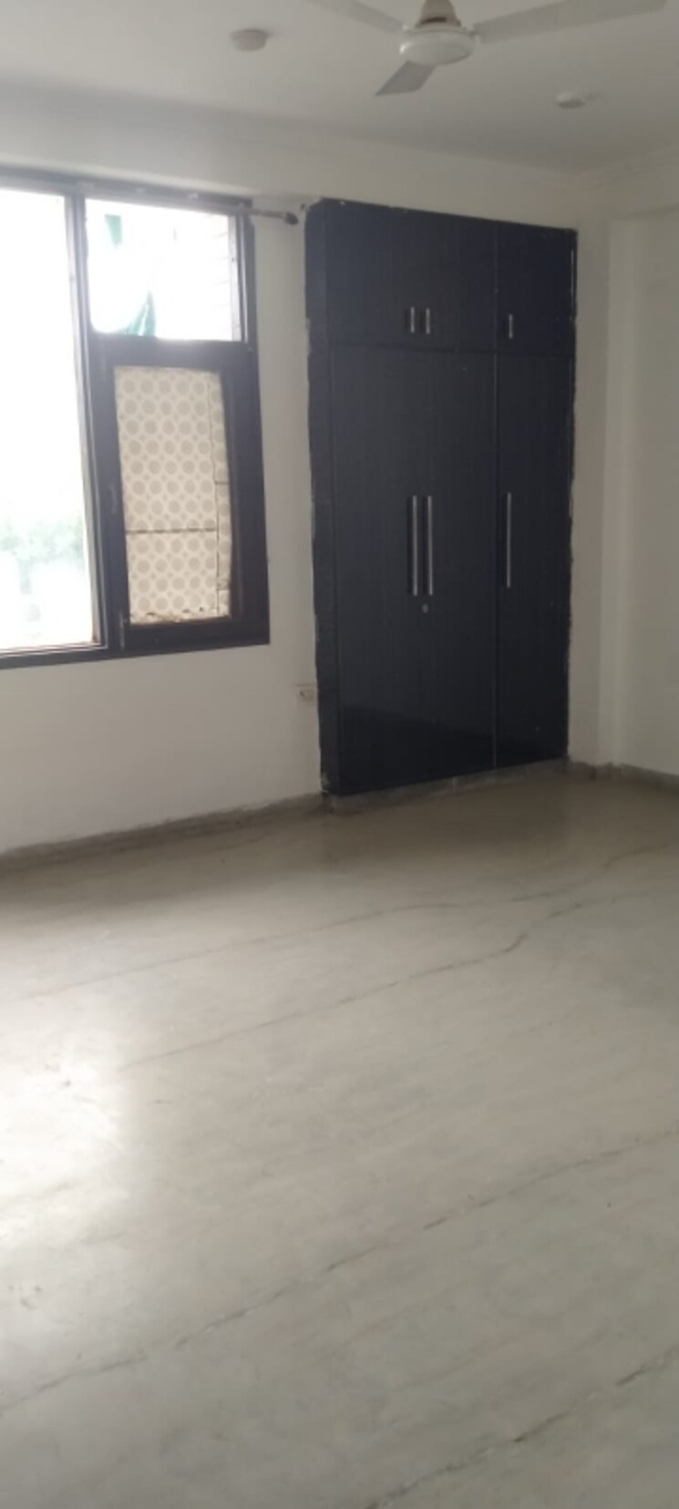 Room, sector 57 3 Bedroom 200 Sq.Yd. Builder Floor In Sector 57 Gurgaon 8719448