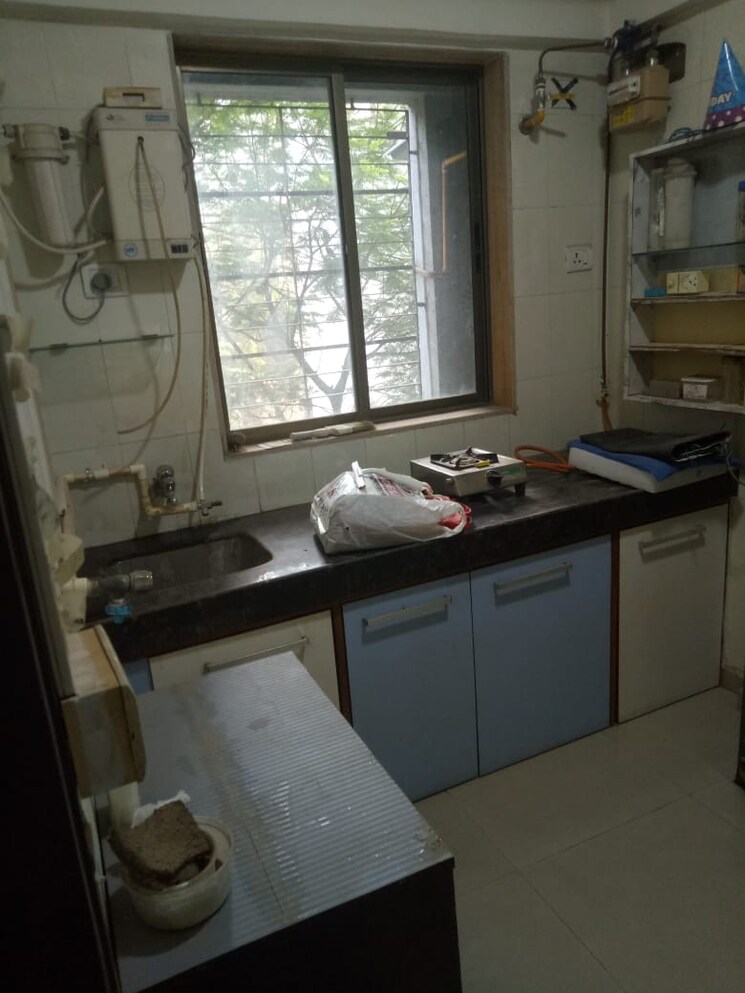 Kitchen, goregaon west 1 Bedroom 450 Sq.Ft. Apartment In Goregaon West Mumbai 8719452