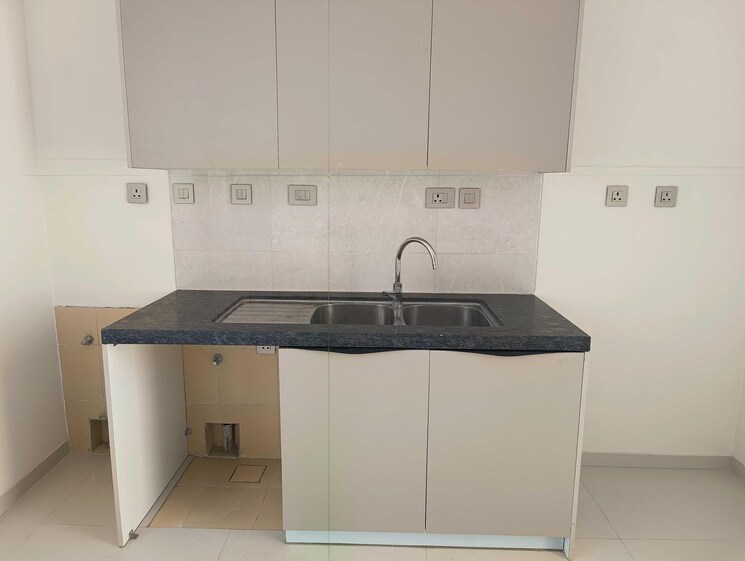 Kitchen, rustomjee-crown 5 Bedroom 3090 Sq.Ft. Apartment In Prabhadevi Mumbai 8719449