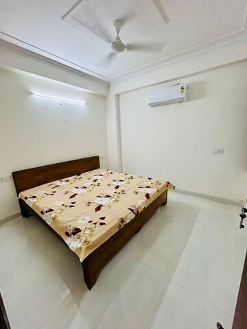 Bedroom in 2 BHK Builder Floor at Saket – for Rent