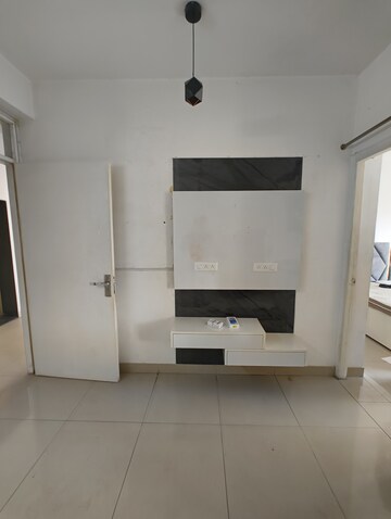 Room in 1 BHK Apartment at AVL 36 Gurgaon, Sector 36 – for Rent