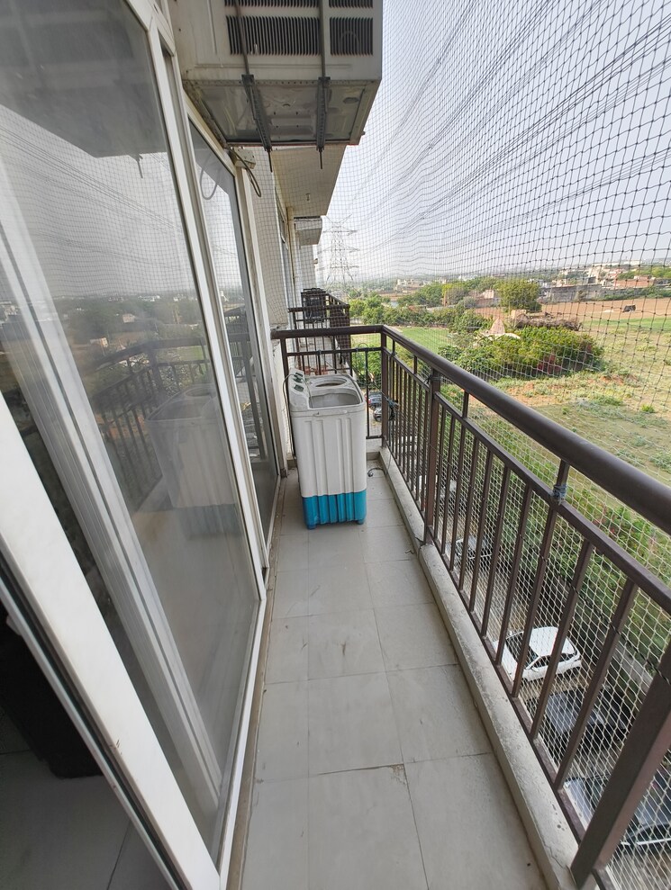 Balcony, avl-36-gurgaon 1 Bedroom 406 Sq.Ft. Apartment In Sector 36 Gurgaon 8719503