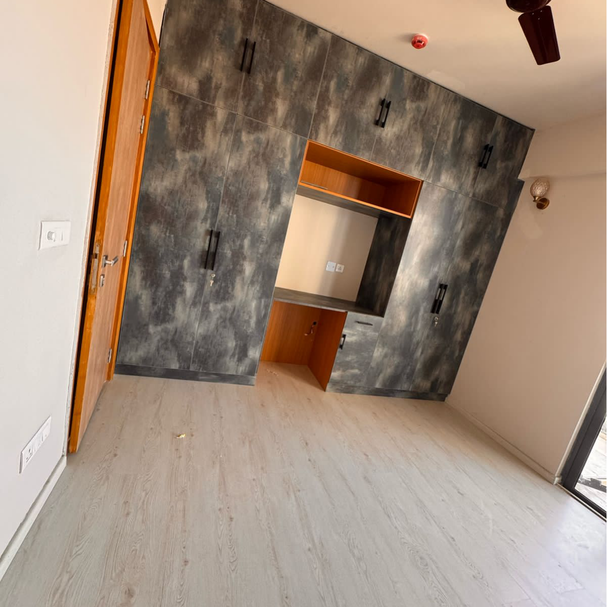 2.5 BHK + Study Room,Extra Room Apartment For Rent in M3M Soulitude