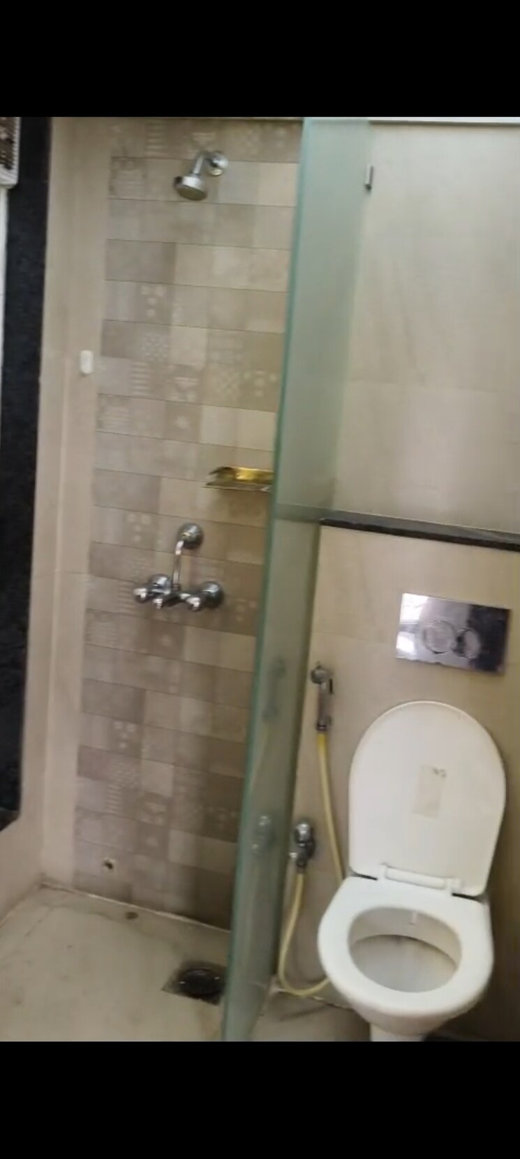 Bathroom, jp-north-atria 2 Bedroom 588 Sq.Ft. Apartment In Mira Road Thane 8719569