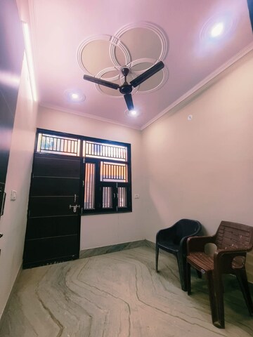 Bedroom in 1.5 BHK Builder Floor at Dwarka Mor – for Rent