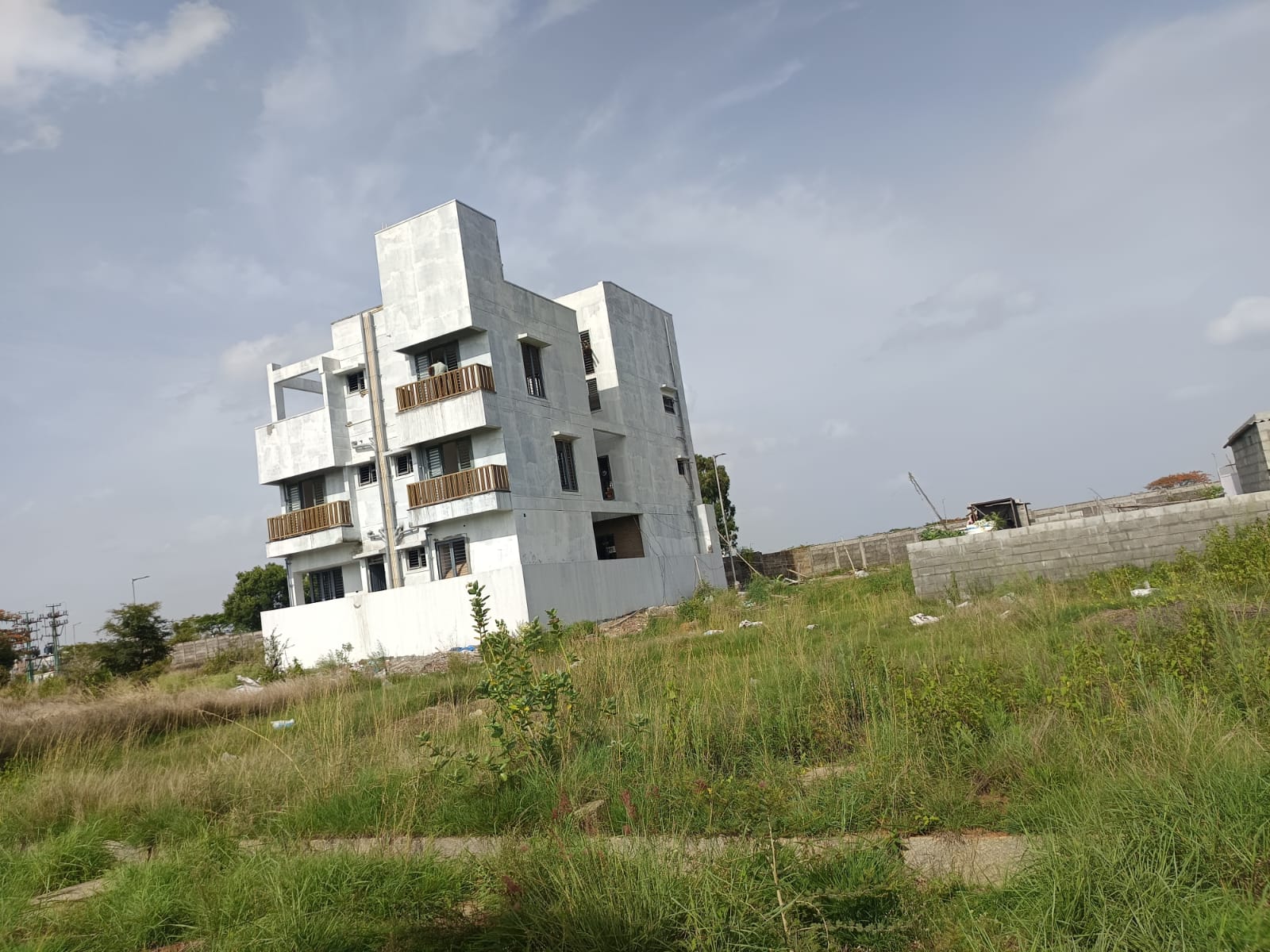 Plot For Sale in Vakil Whispering Woods