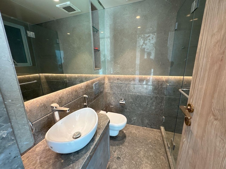 Bathroom, avighna-one-avighna-park 5 Bedroom 3500 Sq.Ft. Apartment In Lower Parel Mumbai 8719651