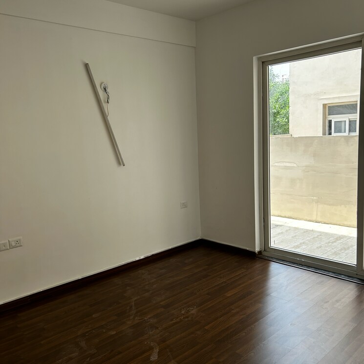 Room, bptp-country-floor 3.5 Bedroom 2380 Sq.Ft. Apartment In Sector 102 Gurgaon 8719744