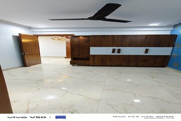 Bedroom in 3 BHK Builder Floor at Gyan Khand – for Rent
