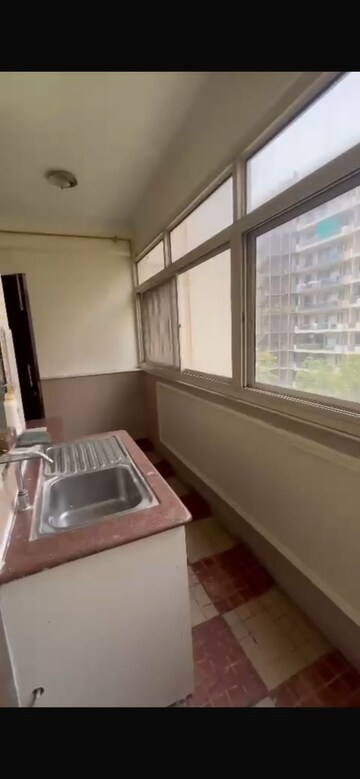 Kitchen in 5 BHK Builder Floor at SS Linden, Sector 84 – for Rent