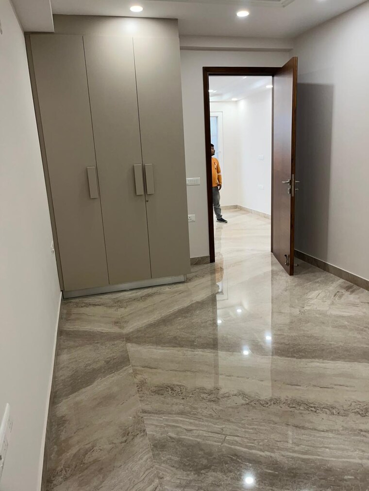 Room, saket 4 Bedroom 2800 Sq.Ft. Builder Floor In Saket Delhi 8719819