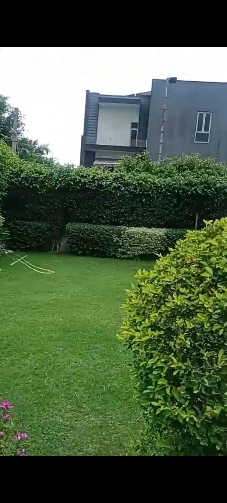 Garden, palm-residency-chhatarpur 4 Bedroom 1100 Sq.Ft. Villa In Chattarpur Delhi 8719869