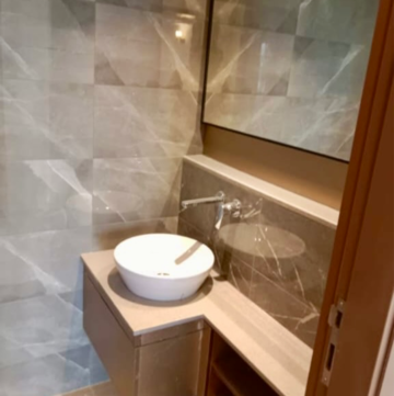 Bathroom in 5 BHK Apartment at DLF Alameda, Southern Peripheral Road – for Rent