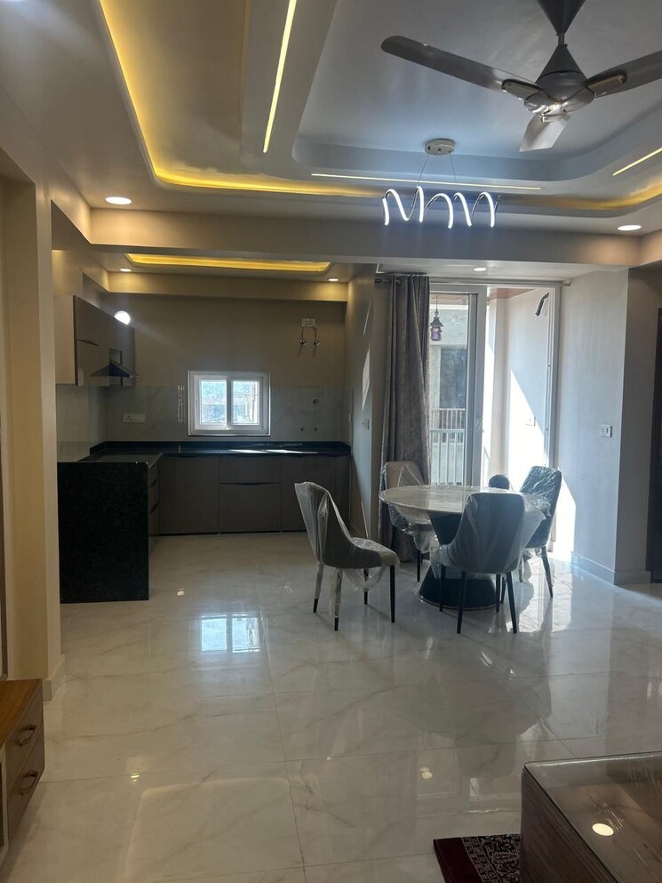 Kitchen, unitech-greenwood-city-apartment 3 Bedroom 240 Sq.Yd. Apartment In Sector 45 Gurgaon 8719908