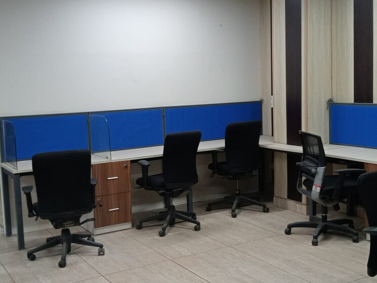 Team Area, sector 58 Commercial Co Working Space 6500 Sq.Ft. In Sector 58 Noida 8720019