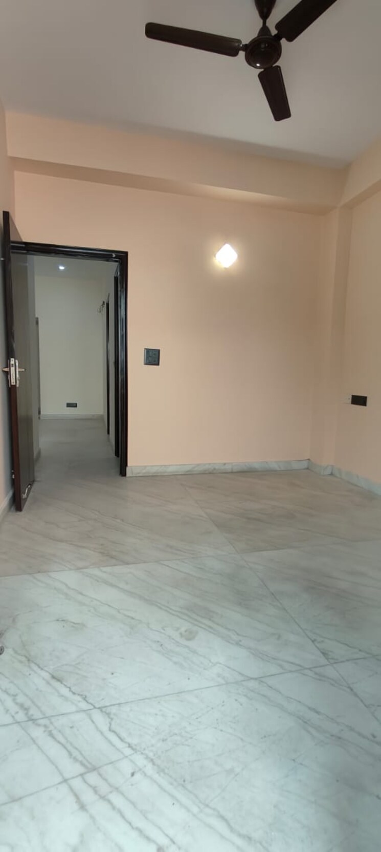 Room, royal-homes-rajendra-park 3 Bedroom 1280 Sq.Ft. Apartment In Rajendra Park Gurgaon 8720449