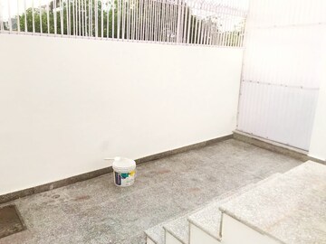  1 RK Builder Floor at Sector 27 – for Rent