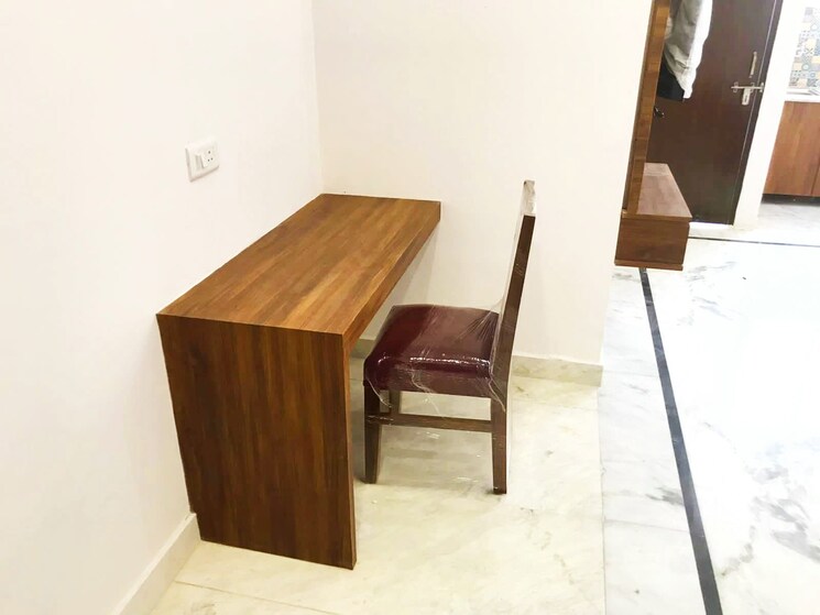 undefined, sector 27 1 RK 500 Sq.Ft. Builder Floor In Sector 27 Gurgaon 8719820