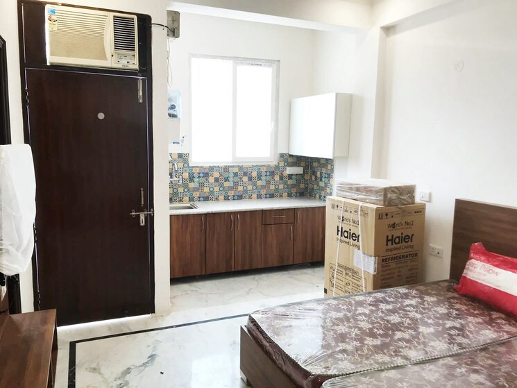 Room, sector 27 1 RK 500 Sq.Ft. Builder Floor In Sector 27 Gurgaon 8719820