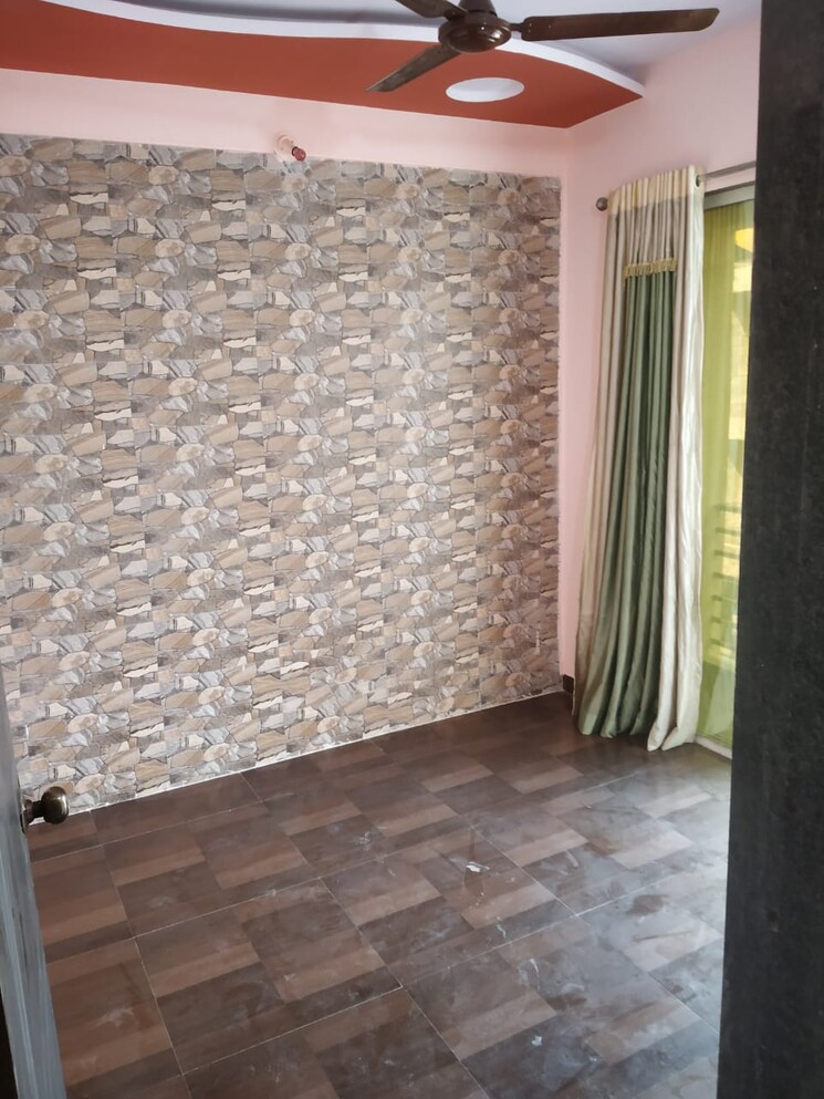 Room, dombivli east 1 Bedroom 451 Sq.Ft. Apartment In Dombivli East Thane 8720297