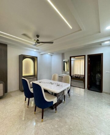 Living Room in 3.5 BHK Builder Floor at Sector 37 – for Sale